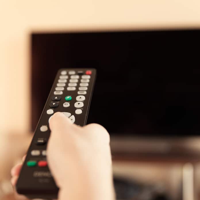 テレビのリモコンが反応しない！チェックリストと自分でできる対処法