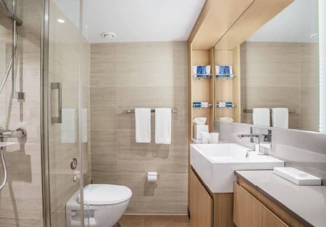 Clean and spacious bathroom
