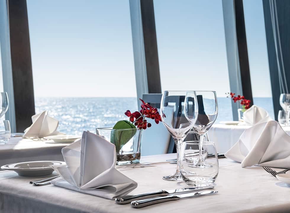 dining image02