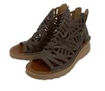 �O�b�Y�}���@�y�Ǖi�z�s�G�t�F���Z�X�@�C�^���A�����U�[�@���[�t�T���_���@���f�B�[�X�@23.5cm�@�`���R�@